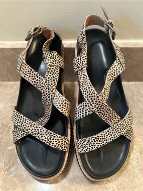 Madewell Women's Tan and Black Spotted Crossover Sandals